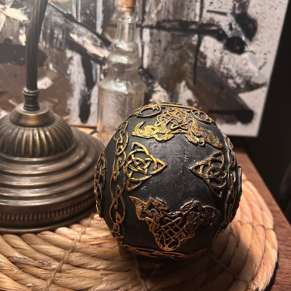 Decorative Black and Gold Skull Accent - Picture 2 of 9